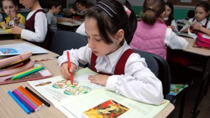 Astăzi este ultima zi în care părinţii pot depune cereri pentru copiii care doresc să participe la orele de religie