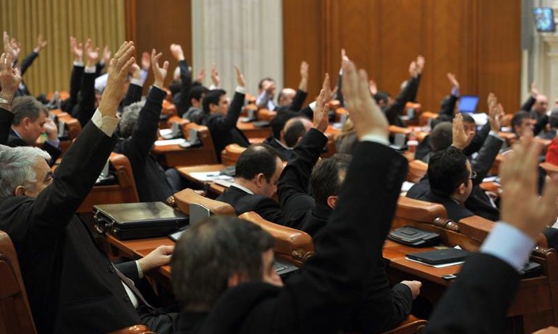 Comisia parlamentară de Cod Electoral are programată astăzi o nouă şedinţă