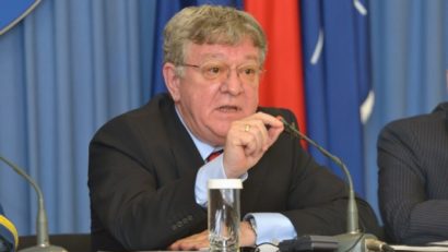 Sentință în cazul fostului ministru al Apărării Corneliu Dobriţoiu