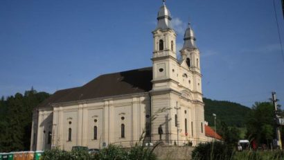 Bisericile catolice din Miercurea Ciuc vor fi deschise toată noaptea pentru pelerini
