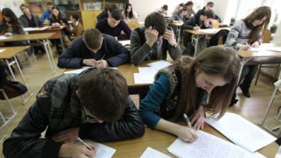 Rata de promovare la simularea evaluării naţionale a fost anul acesta de aproximativ 51 la sută, cu două procente mai mare faţă de anul trecut