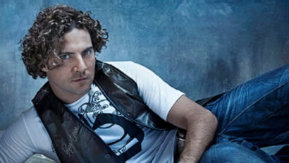 DAVID BISBAL concertează în acestă seară la Bucureşti !