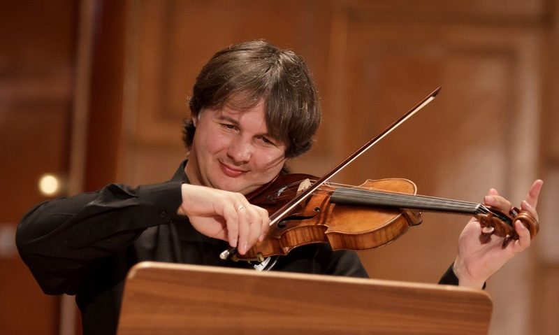 Violonistul Liviu Prunaru cântă Paganini pe vioara Stradivarius, la Sala Radio Violonistul Liviu Prunaru cântă Paganini pe vioara Stradivarius, la Sala Radio