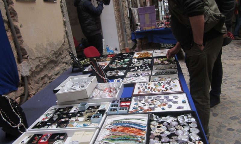 Piatra faraonilor, vedetă la „Expo Mineralia” Tîrgu-Mureş Piatra faraonilor, vedetă la „Expo Mineralia” Tîrgu-Mureş