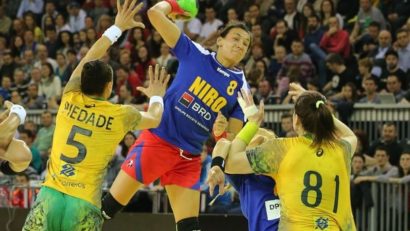 Handbalistele tricolore, victorie la scor în faţa Braziliei, campioana mondială