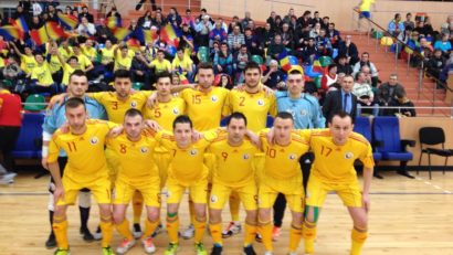 România, cu 4 târgumureşeni în lot, începe mâine cursa pentru Futsal Euro 2016