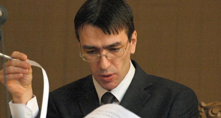Toni Neacşu, fost membru CSM, condamnat definitiv la un an închisoare cu suspendare Toni Neacşu, fost membru CSM, condamnat definitiv la un an închisoare cu suspendare
