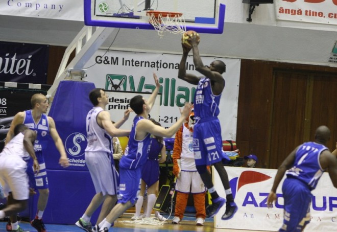 BC Mureș, la a 4-a victorie consecutivă în campionat BC Mureș, la a 4-a victorie consecutivă în campionat