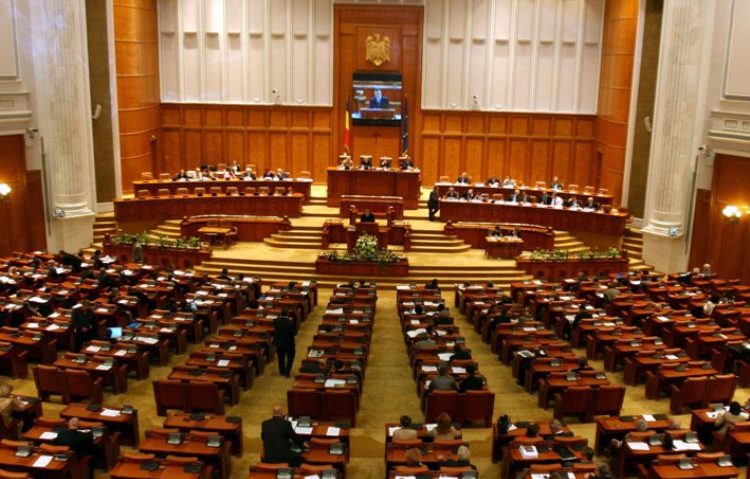 Legea privind finanţarea partidelor politice şi a campaniilor electorale a fost adoptată de Camera Deputaţilor Legea privind finanţarea partidelor politice şi a campaniilor electorale a fost adoptată de Camera Deputaţilor