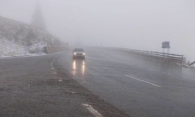 CIRCULAŢIE ÎN CONDIŢII DE CEAŢĂ ÎN PASUL TIHUŢA CIRCULAŢIE ÎN CONDIŢII DE CEAŢĂ ÎN PASUL TIHUŢA