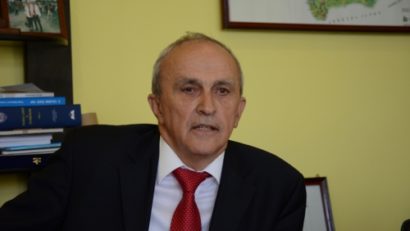 Preşedintele suspendat al Consiliului Judeţean Prahova, Mircea Cosma, audiat la DNA Ploieşti