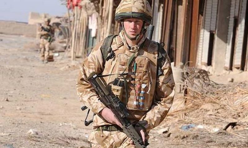 Prinţul Harry părăseşte armata britanică după zece ani de serviciu militar Prinţul Harry părăseşte armata britanică după zece ani de serviciu militar
