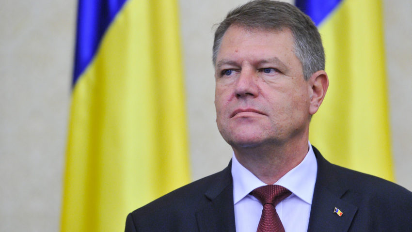Preşedintele Klaus Iohannis îi felicită pe credincioşii catolici şi protestanţi care serbează astăzi Duminica Floriilor Preşedintele Klaus Iohannis îi felicită pe credincioşii catolici şi protestanţi care serbează astăzi Duminica Floriilor