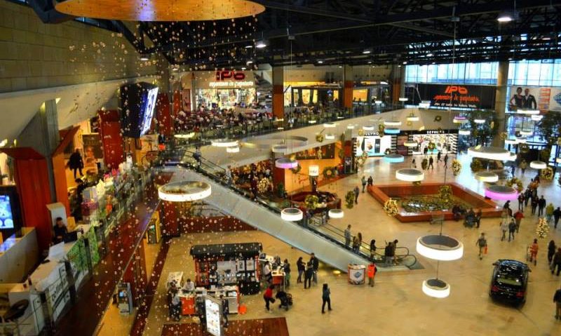Barometrul Cultural 2014: Circa 14% dintre români merg lunar în mall. Câți mergem la bibliotecă? Barometrul Cultural 2014: Circa 14% dintre români merg lunar în mall. Câți mergem la bibliotecă?