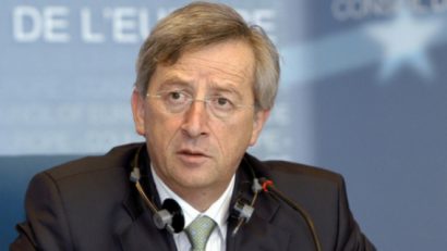 Preşedintele Comisiei Europene, Jean-Claude Juncker, a solicitat înfiinţarea unei armate europene, pentru a convinge Rusia că Europa îşi va apăra cu seriozitate valorile