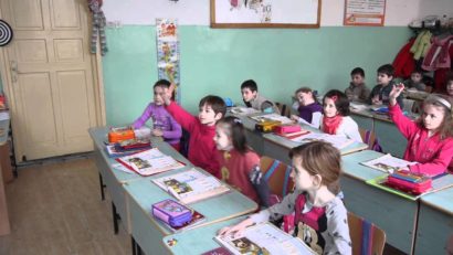 IȘJ Mureș așteaptă dispoziții de la Ministerul Educației pentru o eventuală retragere a abecedarelor din școli