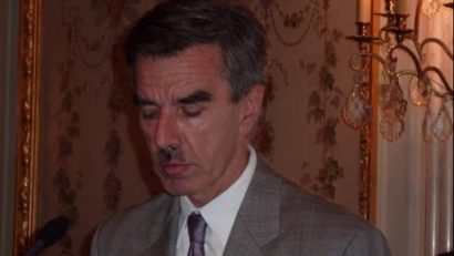 Două personalități din SUA conferențiază mâine la Tîrgu-Mureș