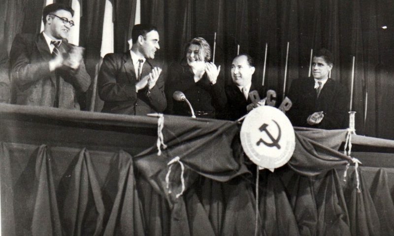 Ea …femeia activistă: Ana Pauker Ea …femeia activistă: Ana Pauker