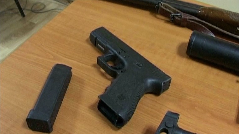 13 braşoveni depistaţi cu permisul de armă expirat 13 braşoveni depistaţi cu permisul de armă expirat