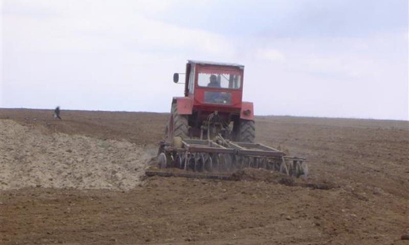 Agricultorii mureșeni se pregătesc de campania de primăvară Agricultorii mureșeni se pregătesc de campania de primăvară