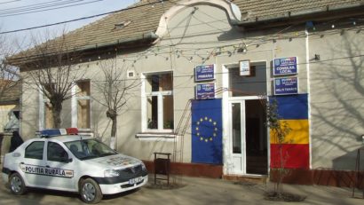 Escroci care se dadeau drept procurori au încercat să înşele mai multe primării