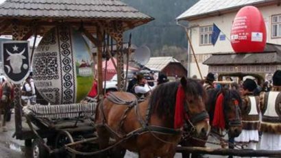 „Pe cărarea dorului”