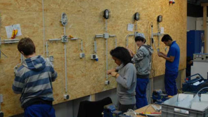 Şcolile profesionale din Tîrgu-Mureş se prezintă celor care vor să înveţe o meserie
