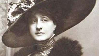 Medalion Lucia Sturdza Bulandra la Biblioteca de Voci