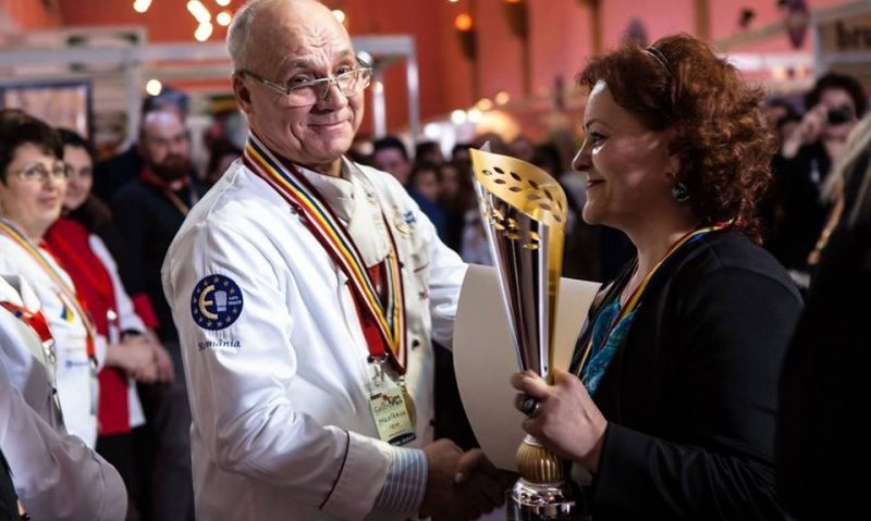 Pâinea fără drojdie şi tortul cu cremă de roşii, vedetele concursurilor GastroPan Pâinea fără drojdie şi tortul cu cremă de roşii, vedetele concursurilor GastroPan