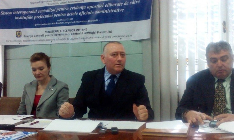 Aproape 2.000 de apostile eliberate în 2014 de Prefectura Mureș Aproape 2.000 de apostile eliberate în 2014 de Prefectura Mureș