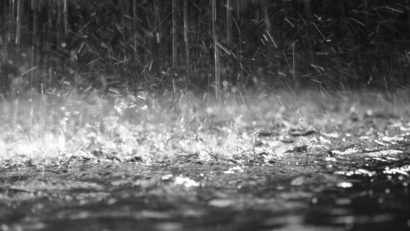 Vremea se răceşte accentuat în următoarele 3-4 zile în toată ţara