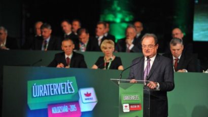 PNL şi UDMR vor avea negocieri pentru a forma o noua majoritate parlamentară