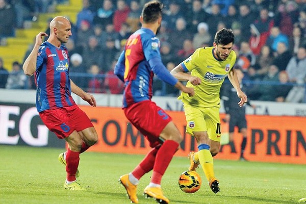 Sprijin neașteptat pentru ASA în lupta cu Steaua. „Dacă bateţi sau faceţi egal cu Târgu Mureş, să aveţi grijă prin oraş pe unde mergeţi” Sprijin neașteptat pentru ASA în lupta cu Steaua. „Dacă bateţi sau faceţi egal cu Târgu Mureş, să aveţi grijă prin oraş pe unde mergeţi”