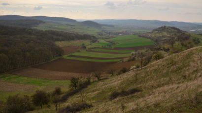 Fermierii din regiunile Târnavei Mici și Valea Nirajului vor învăța cum se face o agricultură prietenoasă cu mediul