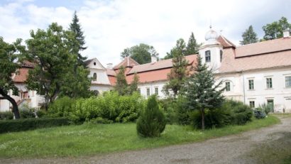 Castelul de la Gurghiu își deschide porțile pentru public