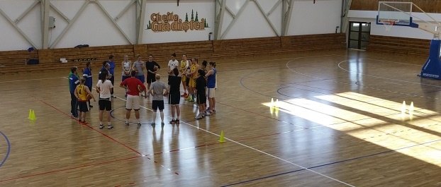 Baschetbalistele tricolore au început pregătirile pentru Campionatul European Baschetbalistele tricolore au început pregătirile pentru Campionatul European