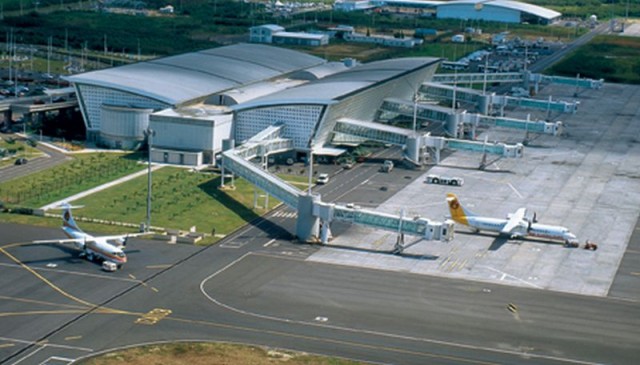 Victor Ponta susţine aeroportul de la Braşov Victor Ponta susţine aeroportul de la Braşov