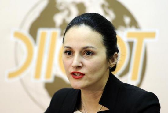 Fosta şefă a DIICOT Alina Bica rămâne sub control judiciar Fosta şefă a DIICOT Alina Bica rămâne sub control judiciar