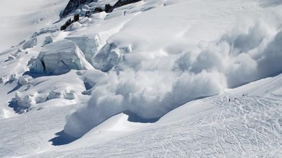 Risc de avalanșă în munții Făgăraș și Bucegi