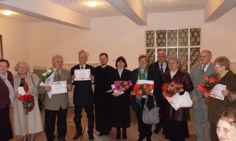 Forumul Civic al Românilor din judeţele Covasna, Harghita şi Mureş va acorda titlul de „Cetăţean de onoare al comunităţii româneşti” Forumul Civic al Românilor din judeţele Covasna, Harghita şi Mureş va acorda titlul de „Cetăţean de onoare al comunităţii româneşti”
