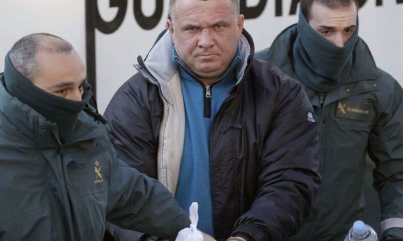 Interlopul Ioan Clămparu a fost adus în ţară din Spania Interlopul Ioan Clămparu a fost adus în ţară din Spania