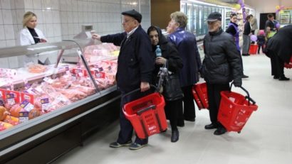 Comercianţi mureşeni amendaţi de Protecţia Consumatorilor