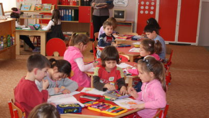 Peste 4600 de copii din județul Mureș vor intra în toamnă la clasa pregătitoare