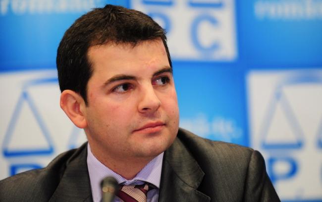 Daniel Constantin vrea consens politic pe infrastructura principală de irigaţii dacă nu obţine fonduri prin planul Juncker Daniel Constantin vrea consens politic pe infrastructura principală de irigaţii dacă nu obţine fonduri prin planul Juncker