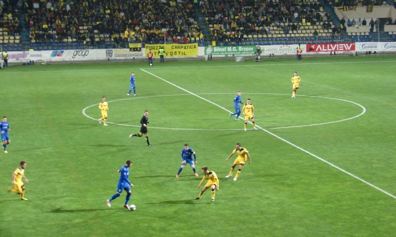 CSU Craiova – FC Braşov, meciul ultimei şanse pentru ,,stegari” CSU Craiova – FC Braşov, meciul ultimei şanse pentru ,,stegari”