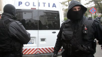 Şase persoane reținute pentru trafic de substanţe cu efect psihoactiv la Tg.Mureș