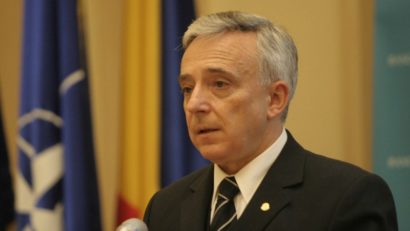 ANI verifică averea lui Mugur Isărescu