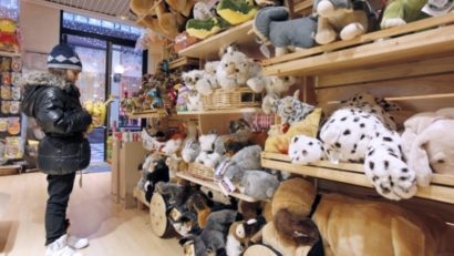 Reguli mai stricte pentru utilizarea unor substanțe chimice în fabricarea jucăriilor