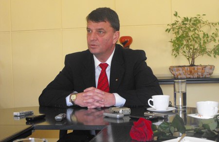 Instituțiile mureșene sunt pregătite pentru a asigura liniștea cetățenilor pe perioada sărbătorilor pascale Instituțiile mureșene sunt pregătite pentru a asigura liniștea cetățenilor pe perioada sărbătorilor pascale