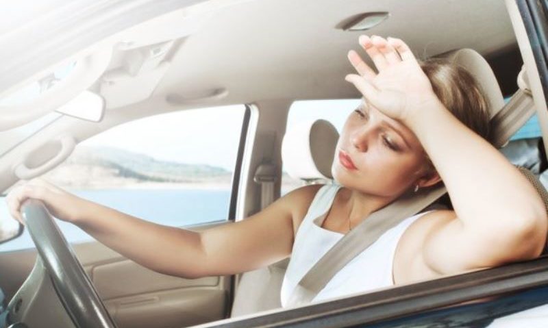 Deshidratarea la volan, la fel de periculoasă ca alcoolul Deshidratarea la volan, la fel de periculoasă ca alcoolul